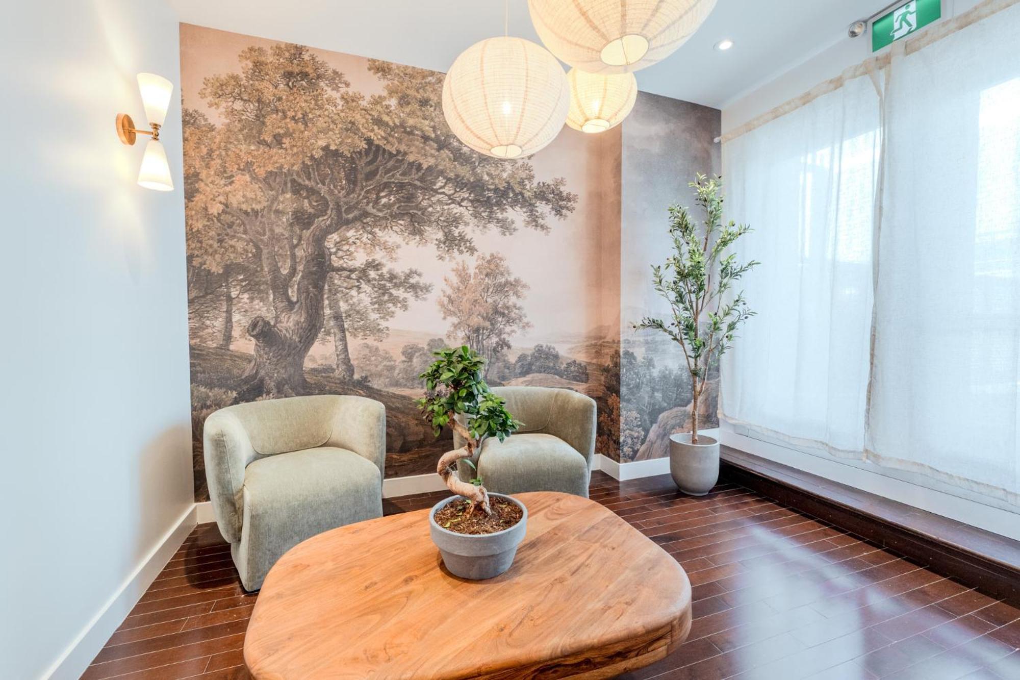 Self Check-in Boutique - Quartier Latin - 202 Aparthotel Montreal