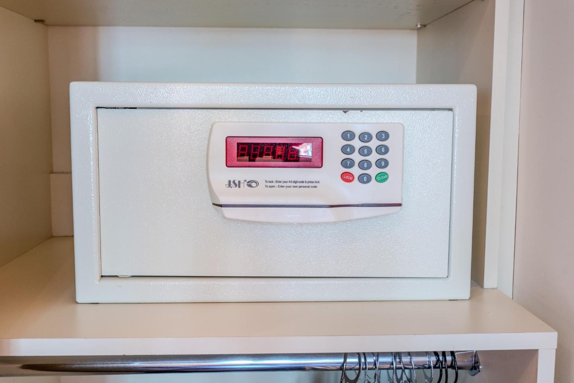 Self Check-in Boutique - Quartier Latin - 202 *
