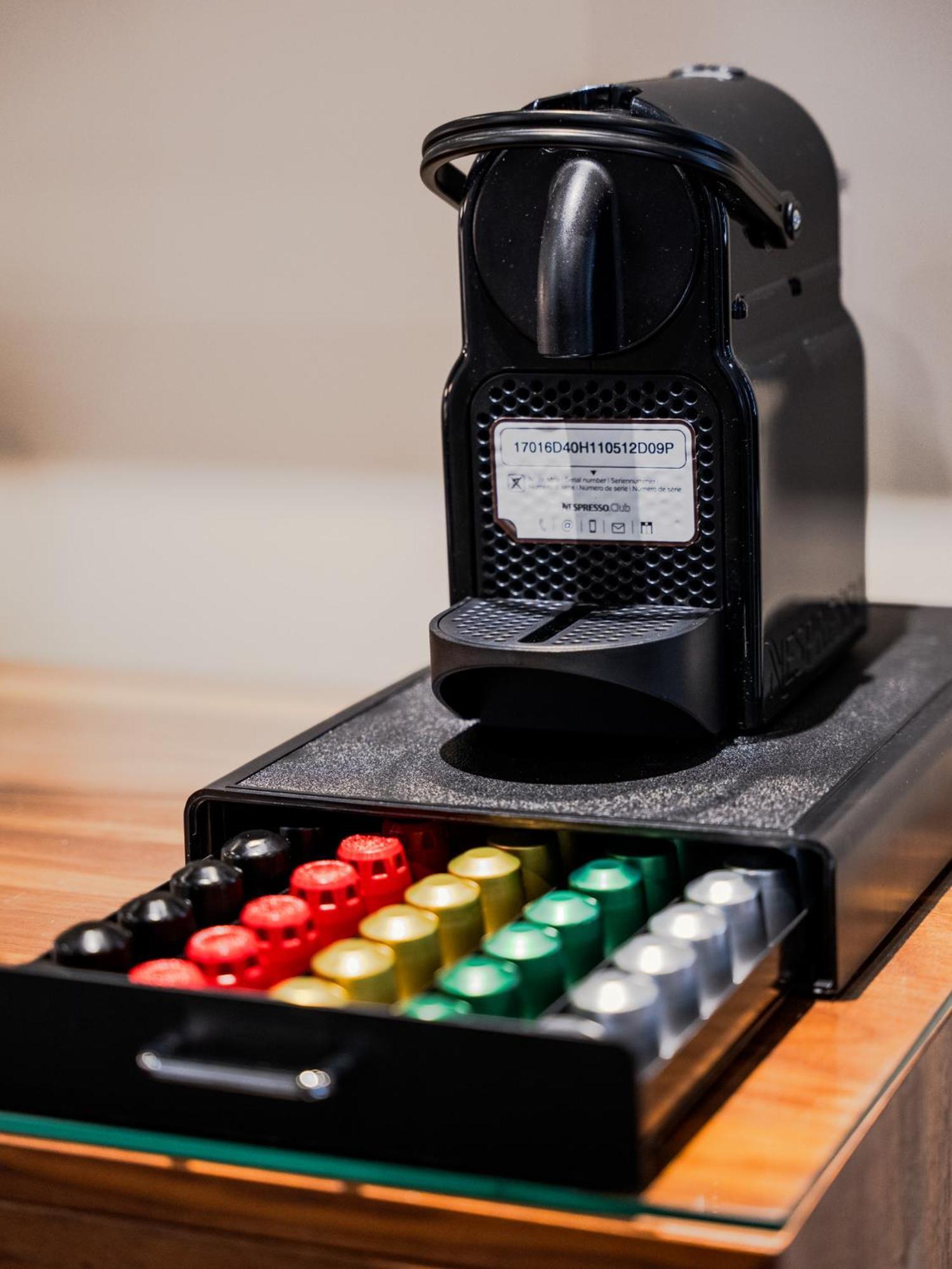 Self Check-in Boutique - Quartier Latin - 202 Aparthotel Montreal