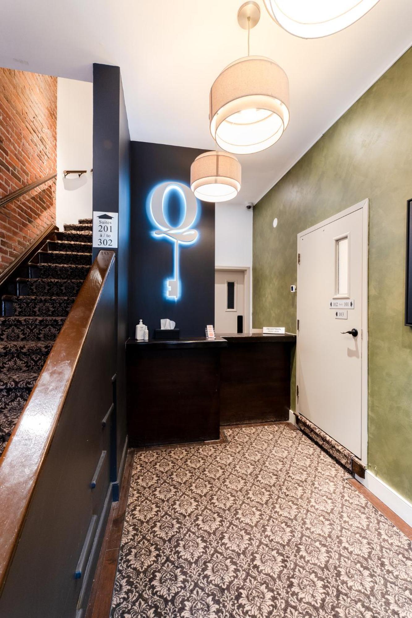 Self Check-in Boutique - Quartier Latin - 202 *